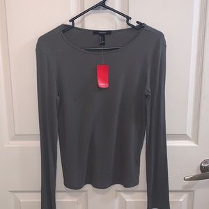 OLIVE GREEN TIGHT FITTING TOP